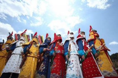 清朝第一个皇帝是谁 清朝的开国皇帝是努尔哈赤吗