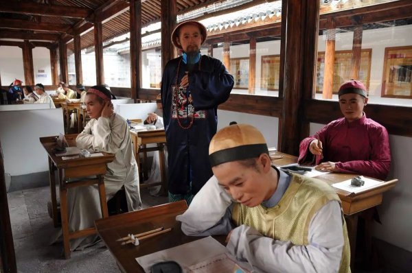 吴敬梓作者简介