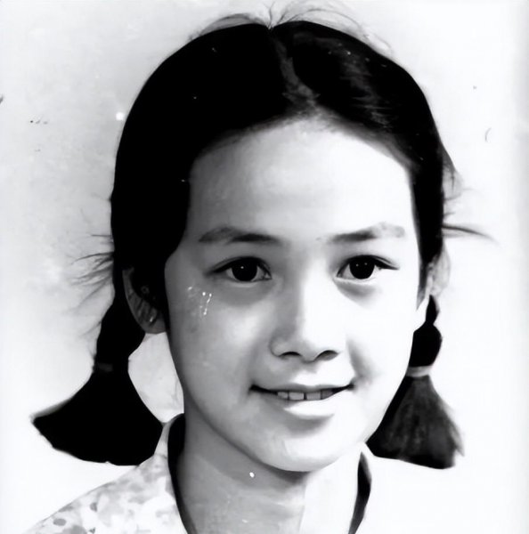 蒋雯丽个人简历