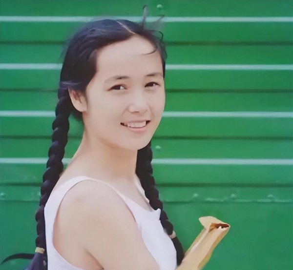 蒋雯丽个人简历