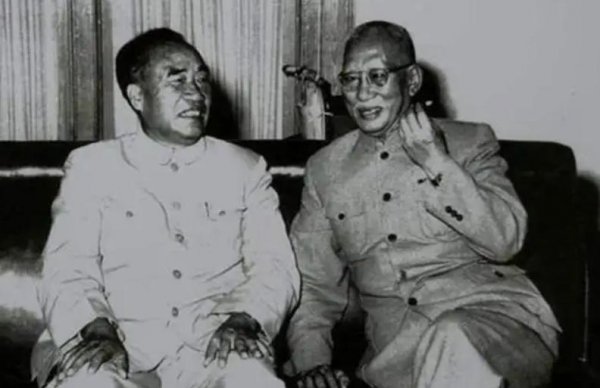 卢汉龙云谁厉害