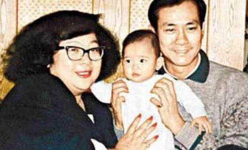 香港演员沈殿霞个人资料