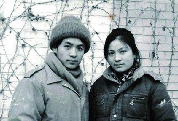 顾城最经典的十首短诗