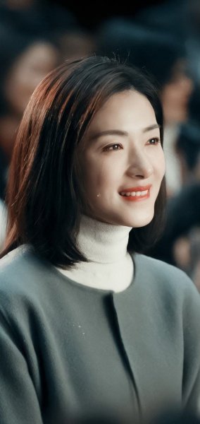 四十岁女人适合什么发型显年轻