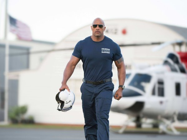 长期用清水洗头好不好