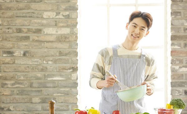 女生说受伤了高情商回答什么