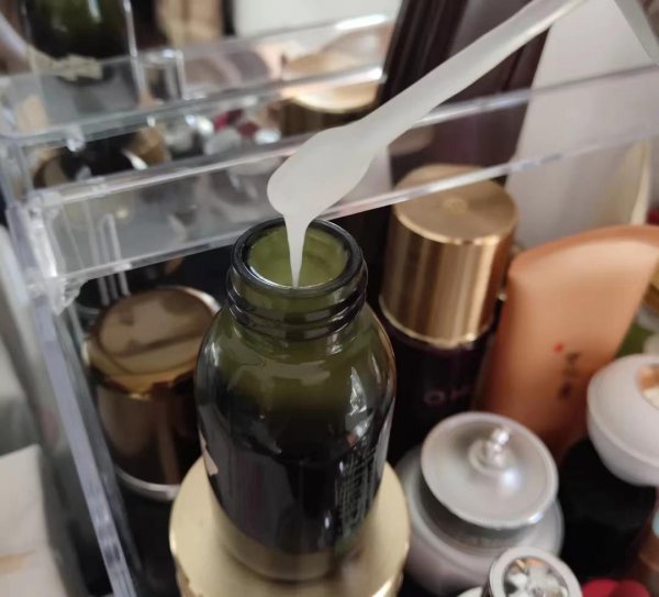 赫莲娜与海蓝之谜哪个护肤品好用