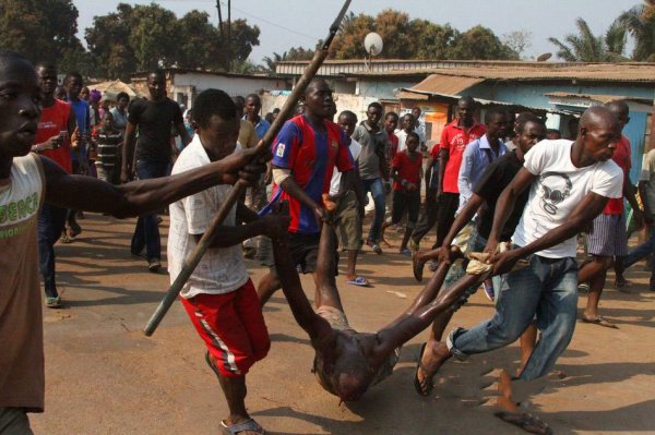 黑人是不是都比较强大