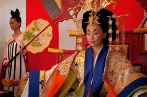 武则天执政多少年