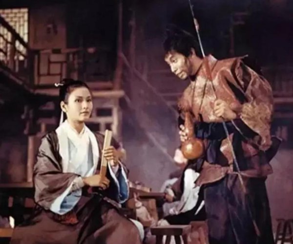 演员岳华个人资料简介