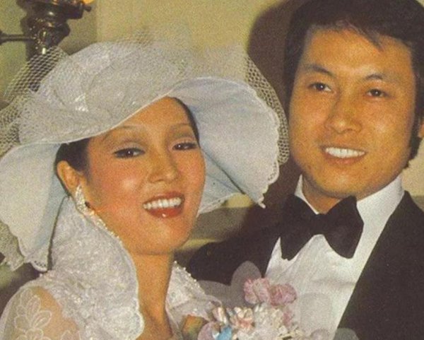 演员岳华个人资料简介