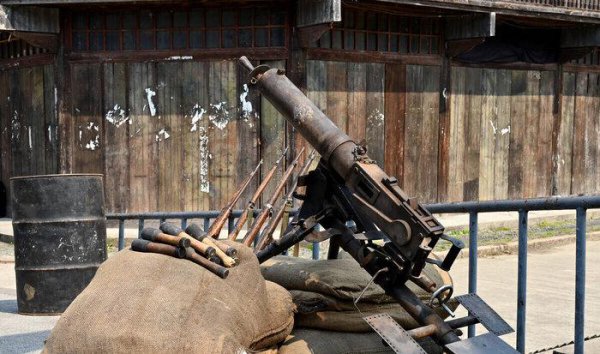 一野二野三野四野司令员是谁