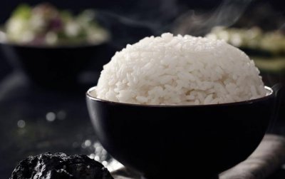 米里放什么可以防止长虫子 如何保存大米才能避免生虫