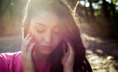 怎么调节自己的情绪不乱发脾气 让自己保持冷静调整心态