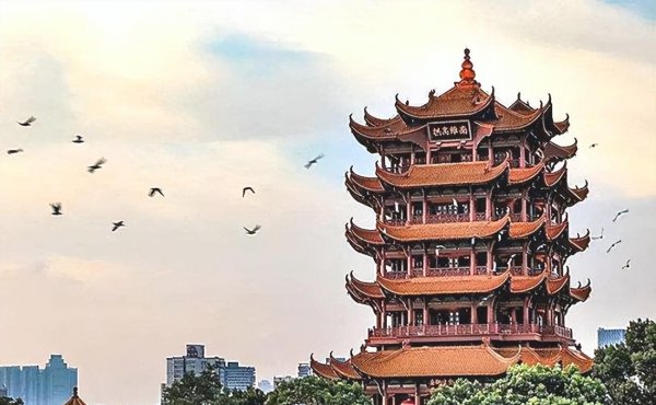 武汉和杭州哪个发达