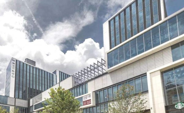 武汉和杭州哪个发达