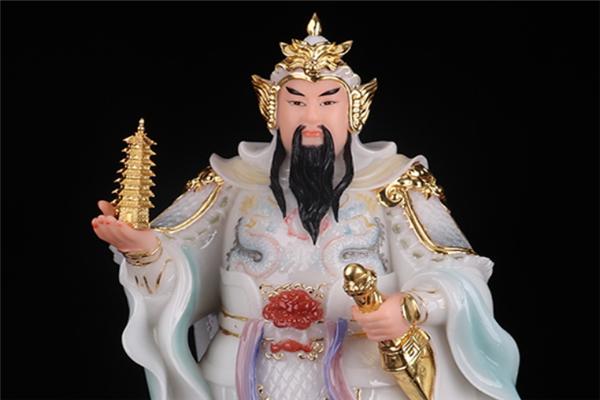 托塔李天王三个儿子