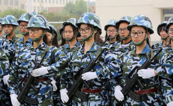 从长远看军校好还是警校好