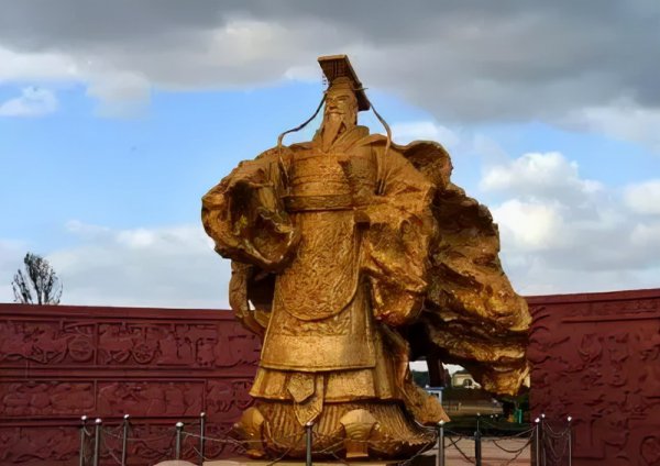 历史上秦始皇陵被盗过吗