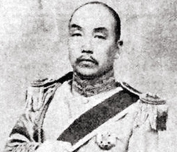 历史上秦始皇陵被盗过吗