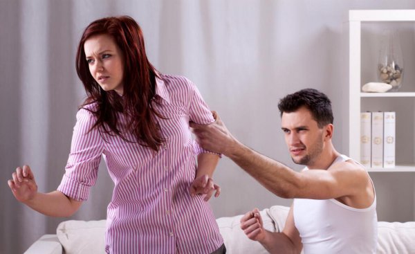 天天吵架的婚姻还要维持下去吗