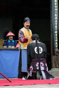 以前参谋长的职责和作用 过去军区参谋长主要负责什么