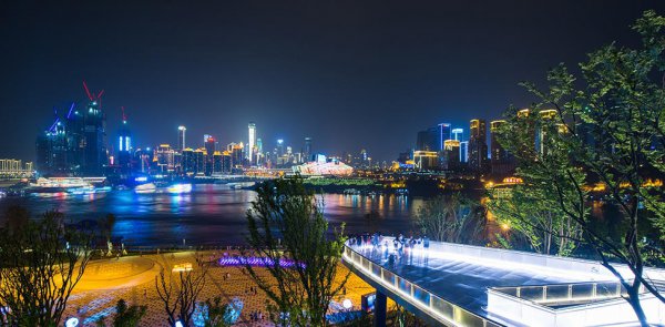 重庆和成都哪个城市发展前景好