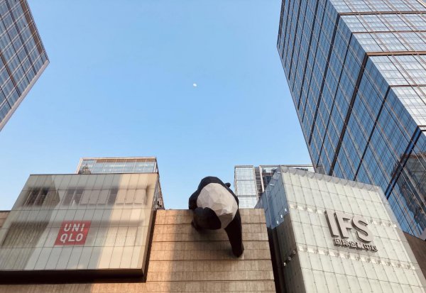 成都和重庆哪个城市更适合居住生活