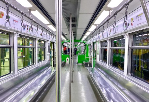 成都和重庆哪个城市更适合居住生活