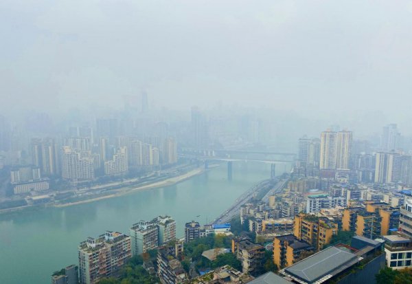 成都和重庆哪个城市更适合居住生活