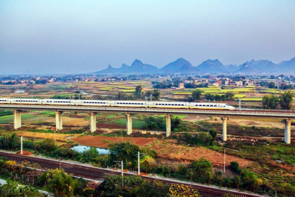 我国东西相距多少千米