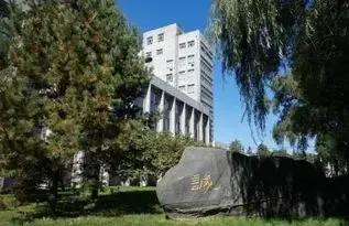 中国最大的学校是哪一个