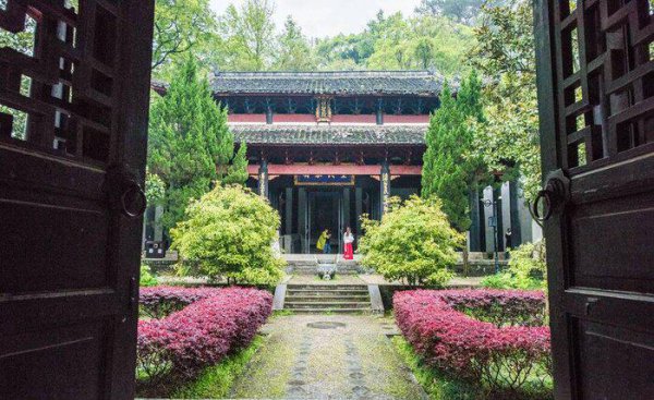 白鹿洞书院位于哪个省境内