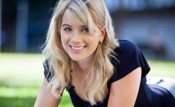 粉饼和粉底液一样吗