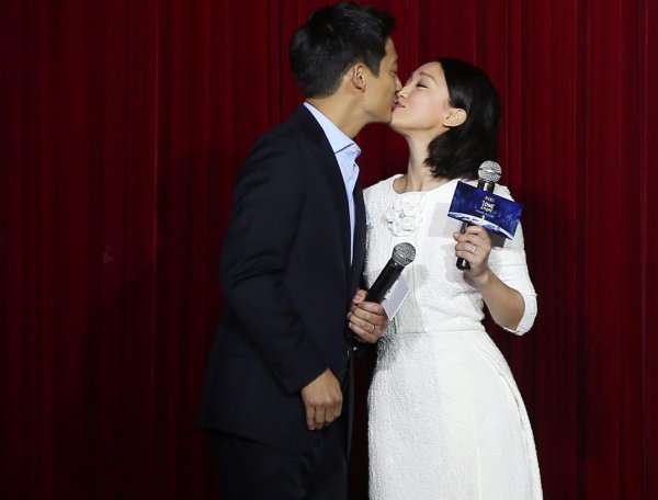 周迅什么时候离的婚