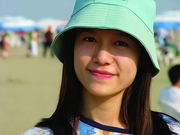 翁帆和杨振宁结婚时多少岁数