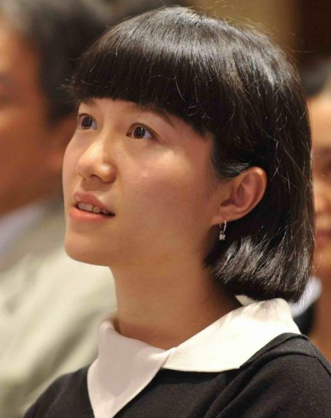 翁帆和杨振宁结婚时多少岁数