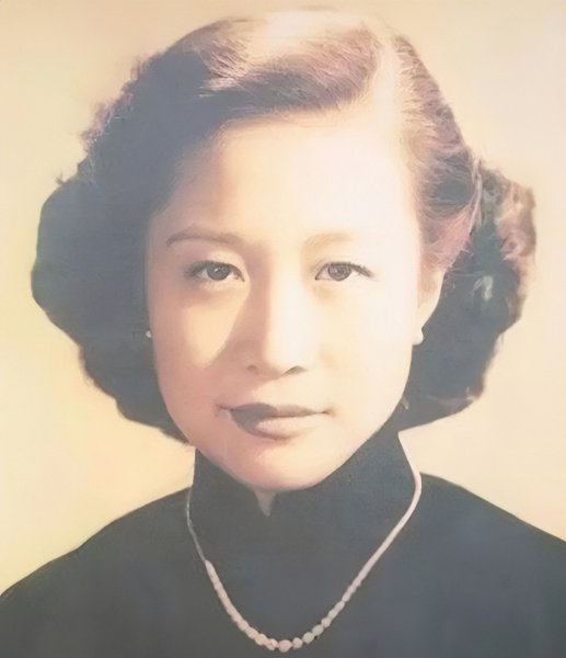 翁帆和杨振宁结婚时多少岁数