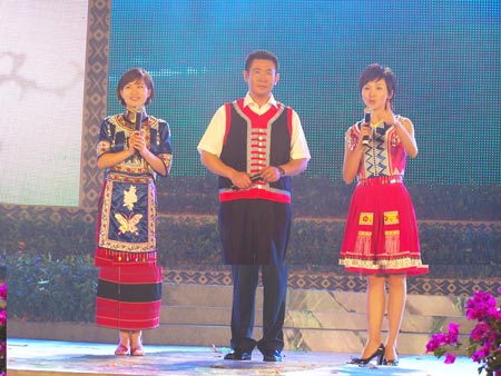 央视主持人赵赫去世了吗