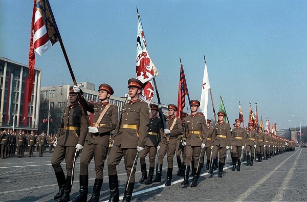 华约有哪些国家组成的