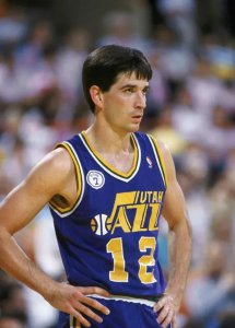 nba12号球衣的球星是谁 12号球衣十大代表篮球明星