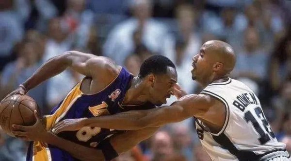 nba12号球衣的球星是谁