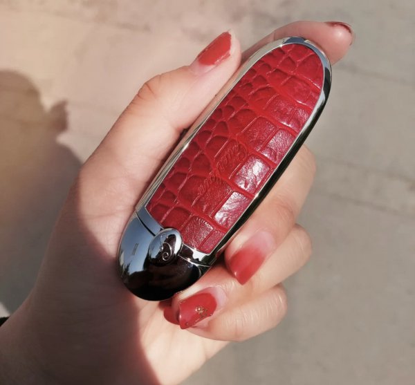 娇兰口红哪个色号最火爆