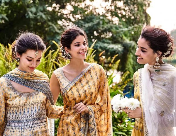 印度种族等级制度废除了吗