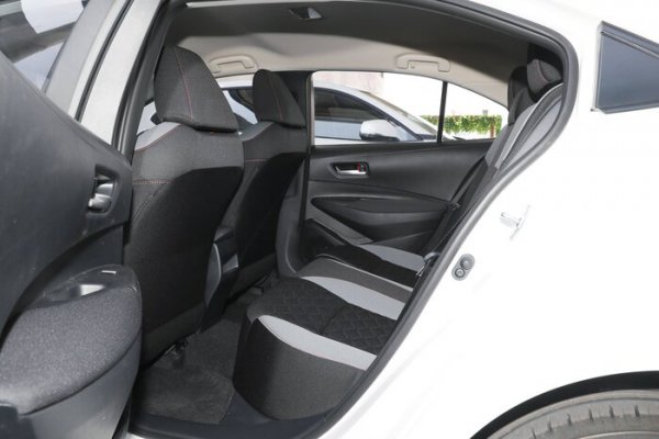 卡罗拉和雷凌哪个好