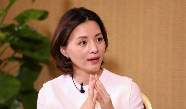 董卿最近出什么事了