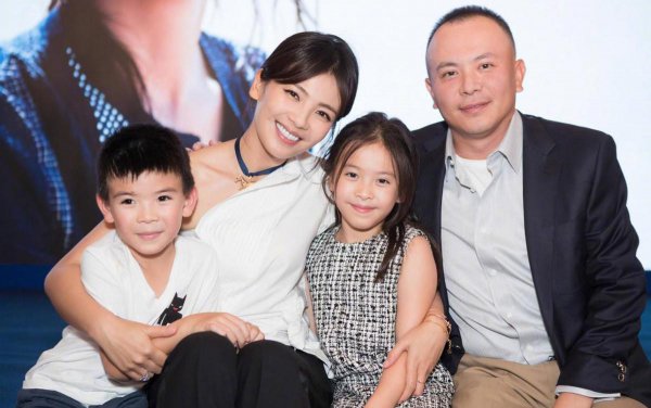 董卿最近出什么事了