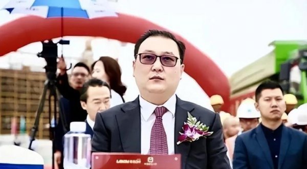 董卿最近出什么事了