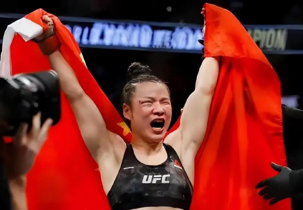 河北拳手张伟丽个人资料