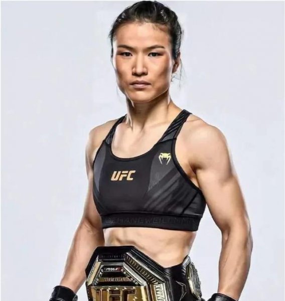 河北拳手张伟丽个人资料